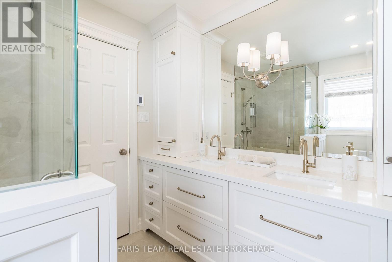 1 Pineview Drive, Oro-Medonte, Ontario  L0L 2L0 - Photo 20 - S12920064