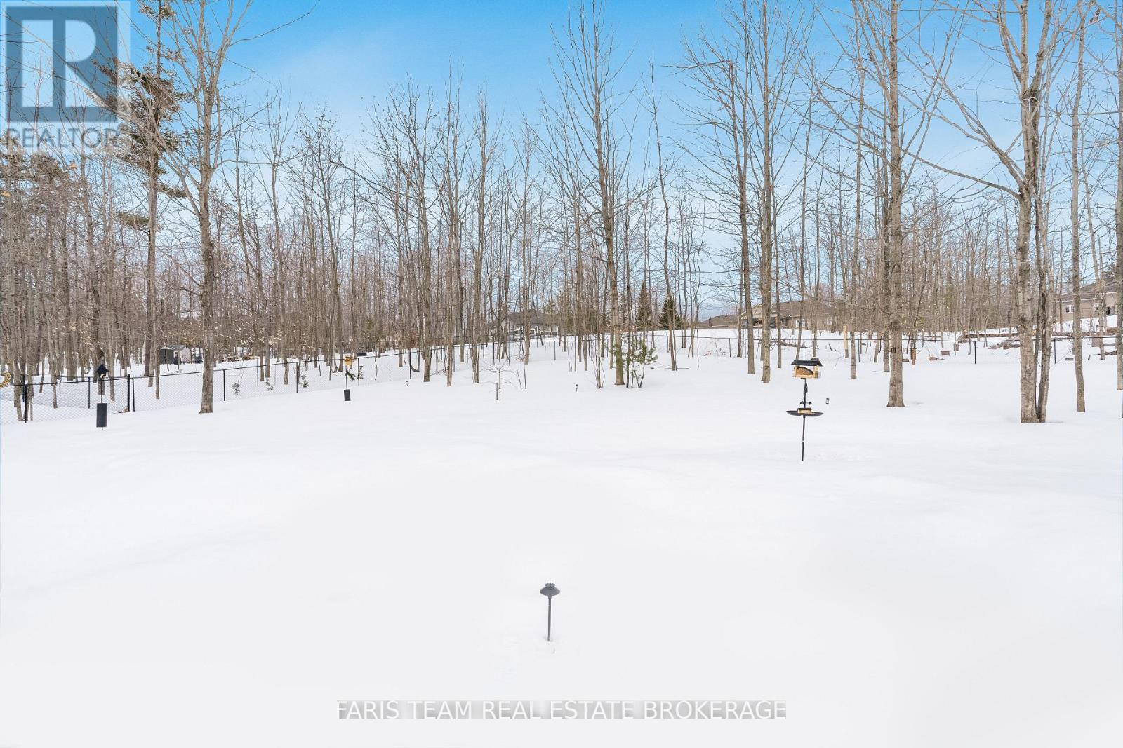 1 Pineview Drive, Oro-Medonte, Ontario  L0L 2L0 - Photo 37 - S12920064