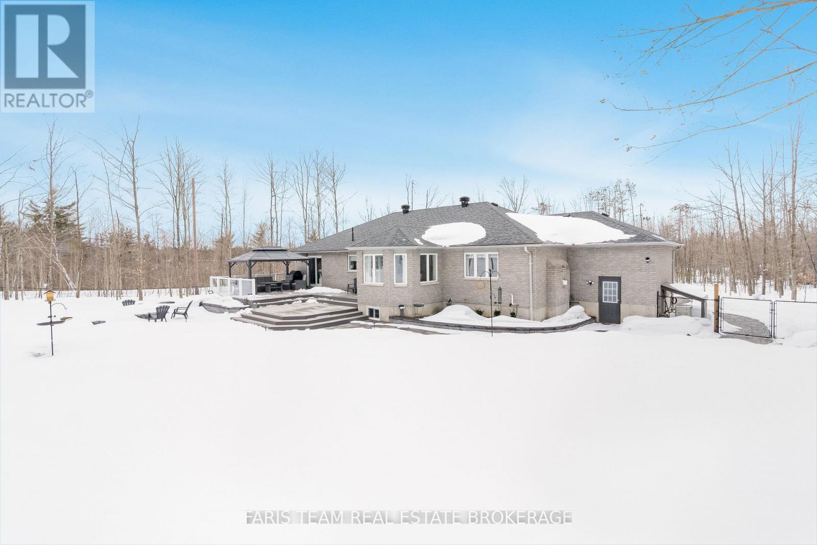 1 Pineview Drive, Oro-Medonte, Ontario  L0L 2L0 - Photo 39 - S12920064