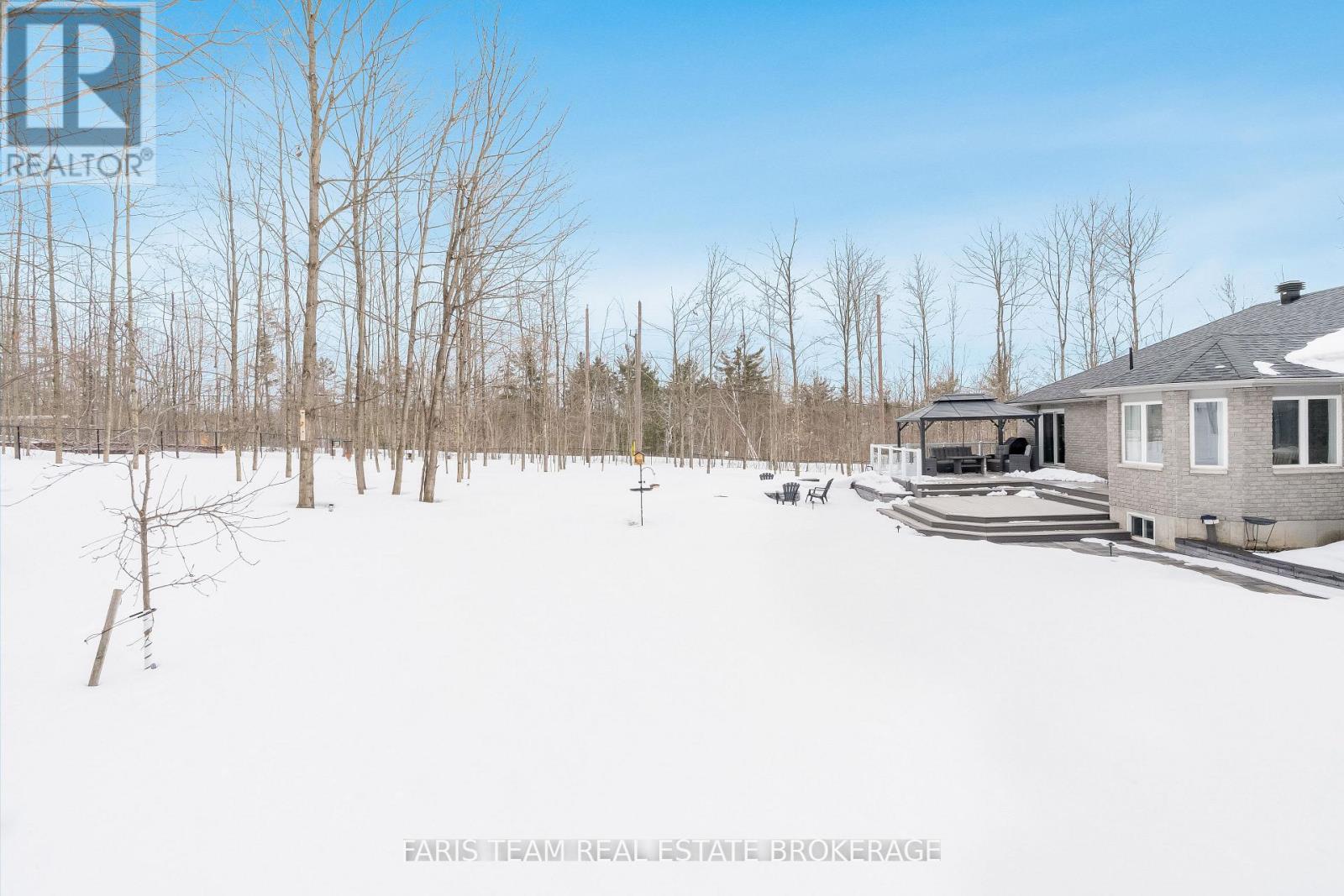 1 Pineview Drive, Oro-Medonte, Ontario  L0L 2L0 - Photo 40 - S12920064