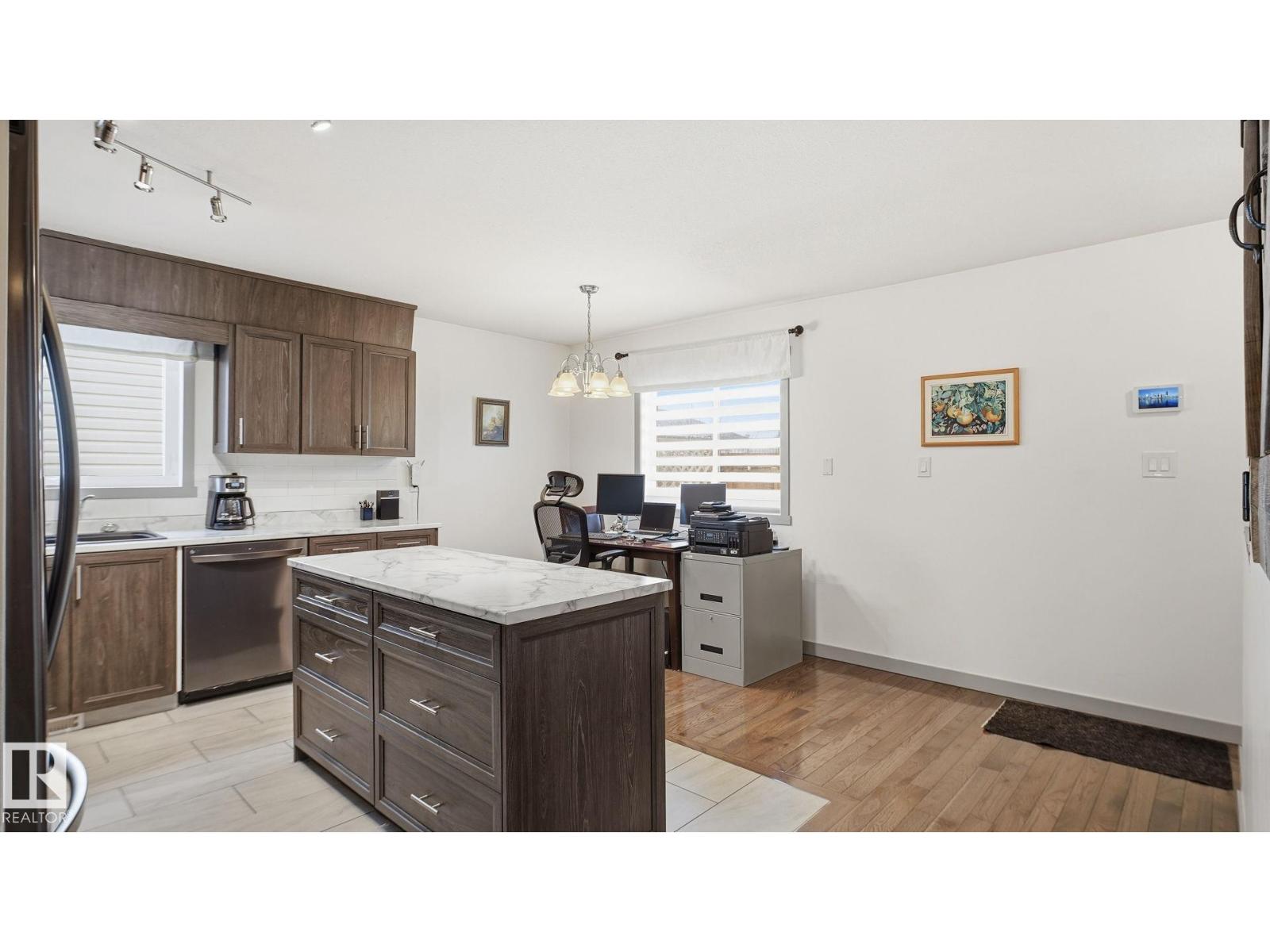 5107 57 Av, Stony Plain, Alberta  T7Z 1A5 - Photo 4 - E4478940