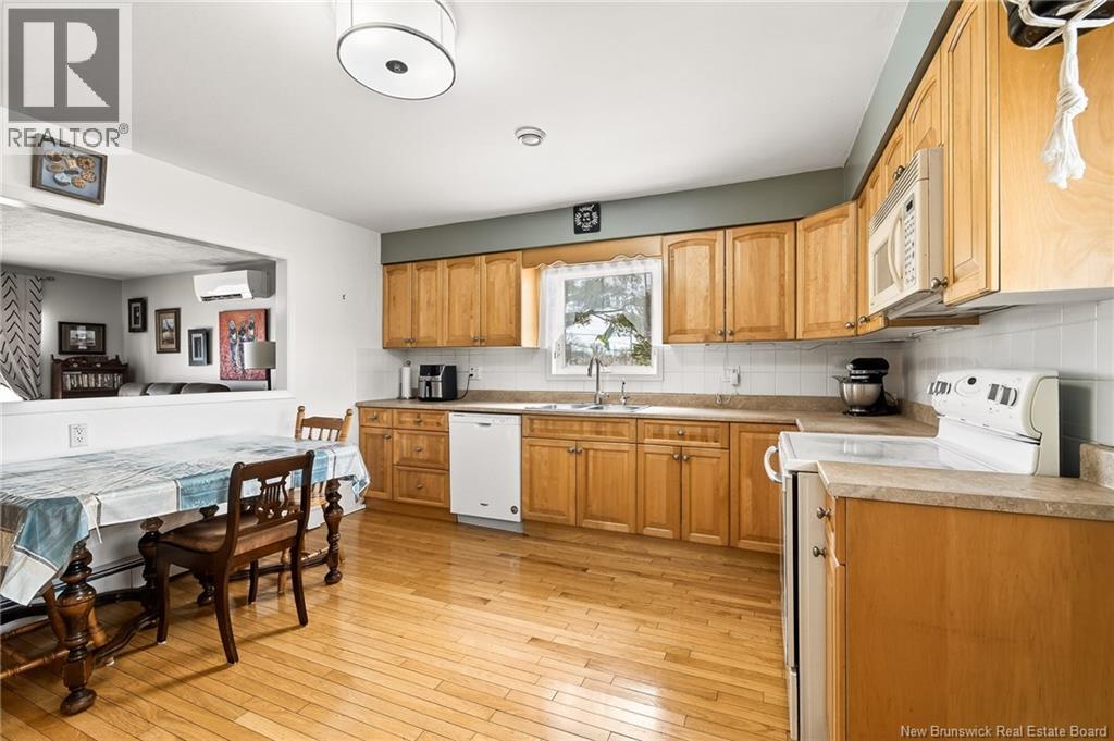 88 Masters Road, Moncton, New Brunswick  E1A 4S3 - Photo 12 - NB135737