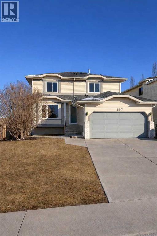 107 Harvest Oak Crescent Ne, Calgary, Alberta  T3K 4C9 - Photo 1 - A2288437