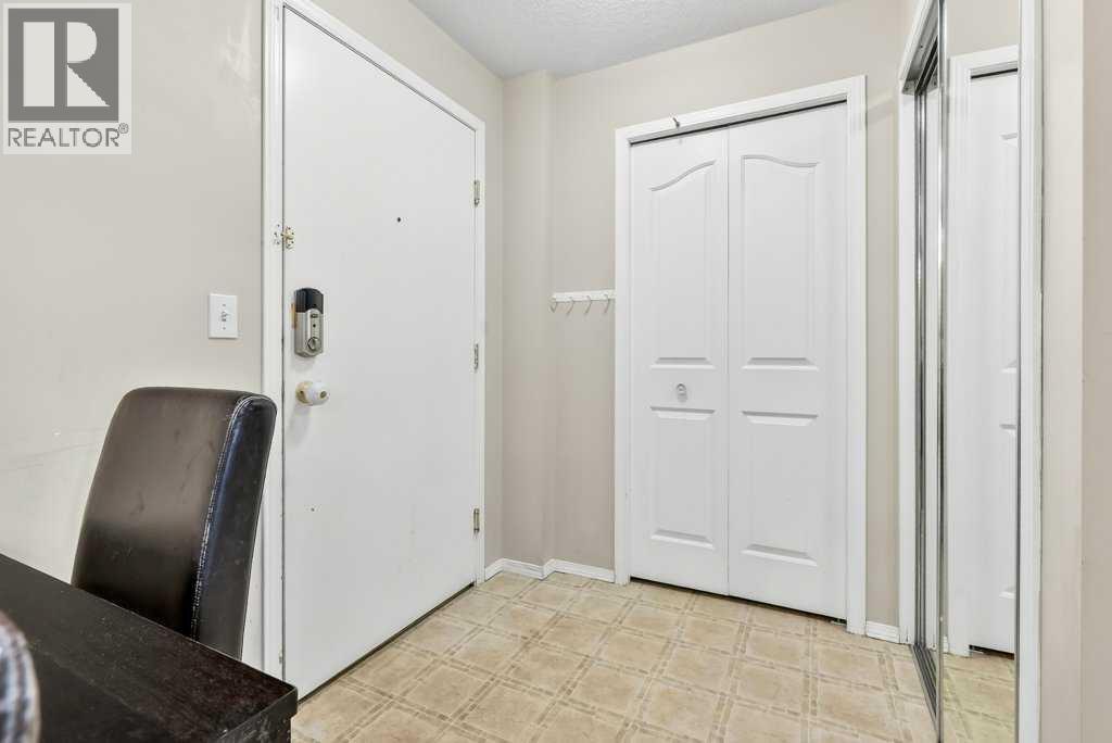 1315, 4975 130 Avenue Se, Calgary, Alberta  T2Z 4M4 - Photo 3 - A2293836