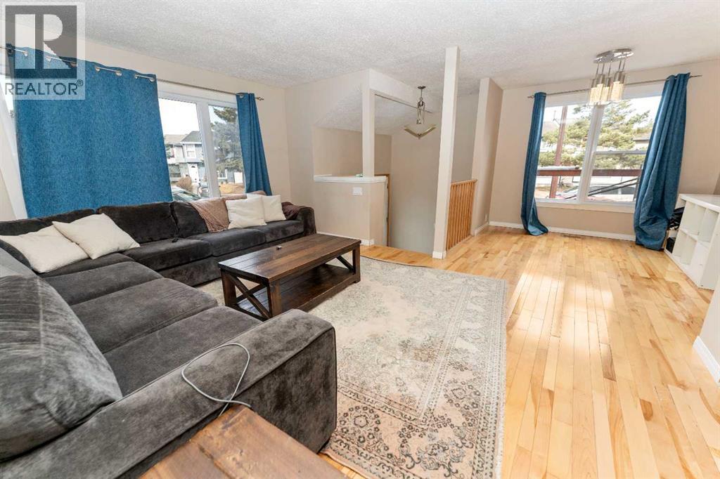 85 Abergale Close Ne, Calgary, Alberta  T2A 6J2 - Photo 9 - A2295715