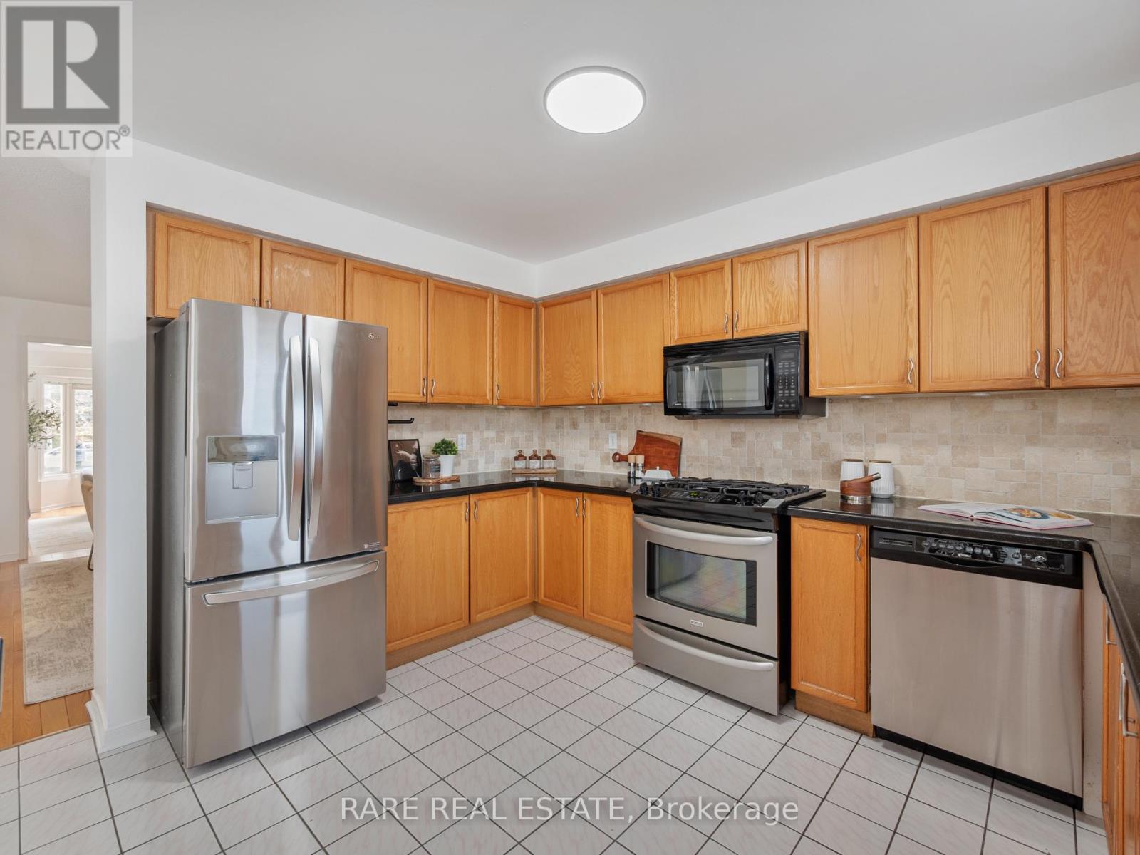 5850 Fieldon Road, Mississauga, Ontario  L5M 5K3 - Photo 15 - W12919988