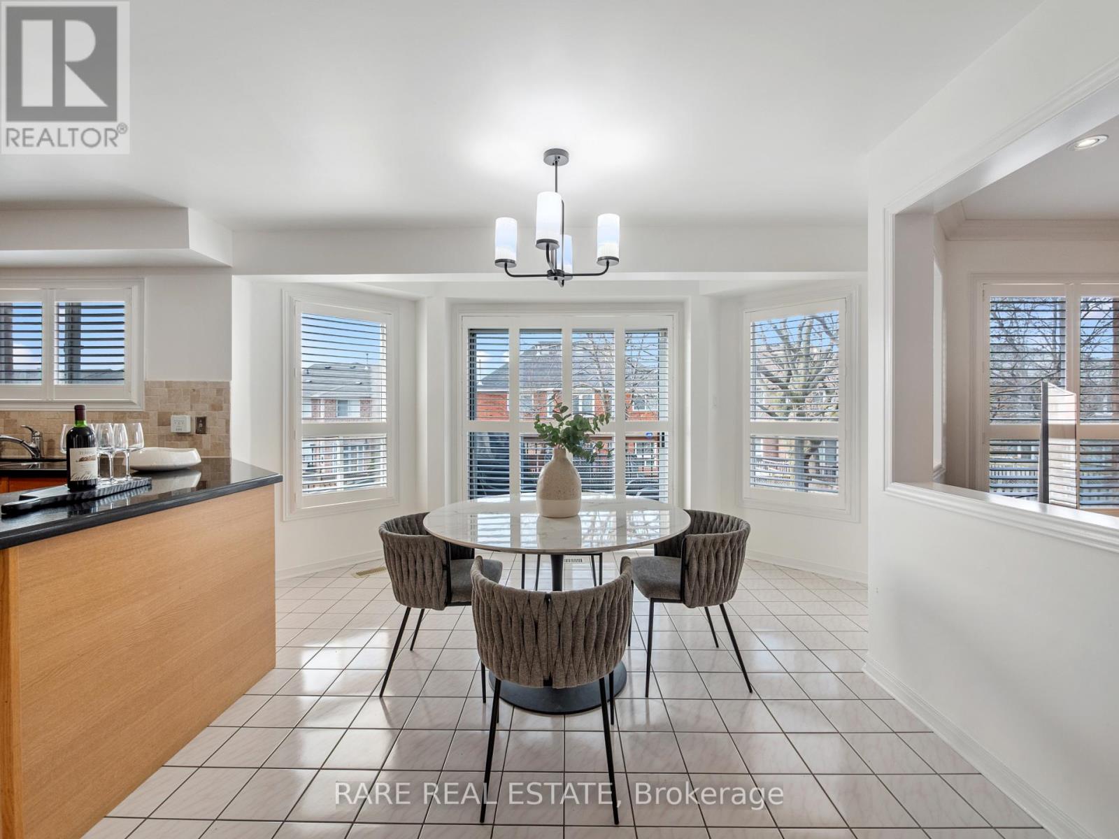 5850 Fieldon Road, Mississauga, Ontario  L5M 5K3 - Photo 16 - W12919988