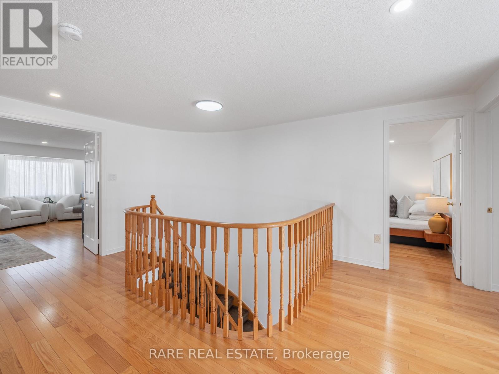 5850 Fieldon Road, Mississauga, Ontario  L5M 5K3 - Photo 27 - W12919988