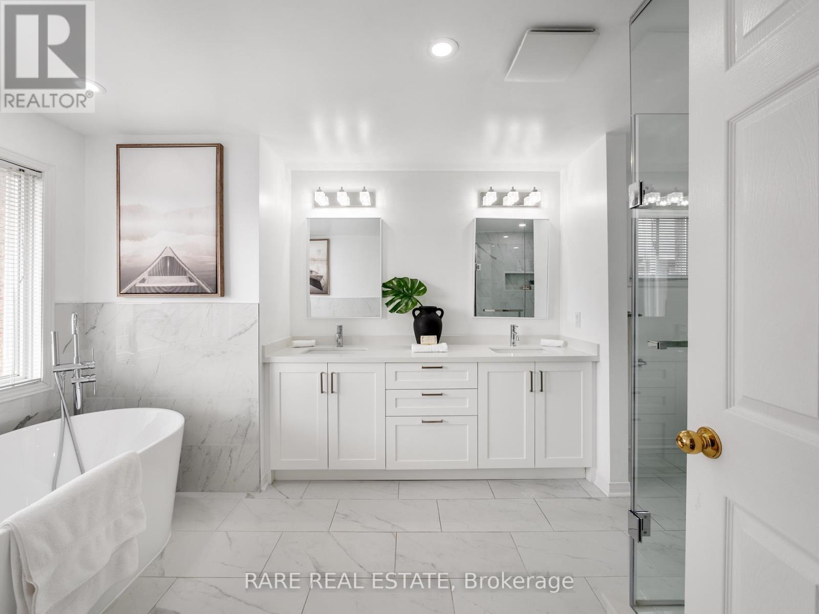 5850 Fieldon Road, Mississauga, Ontario  L5M 5K3 - Photo 39 - W12919988