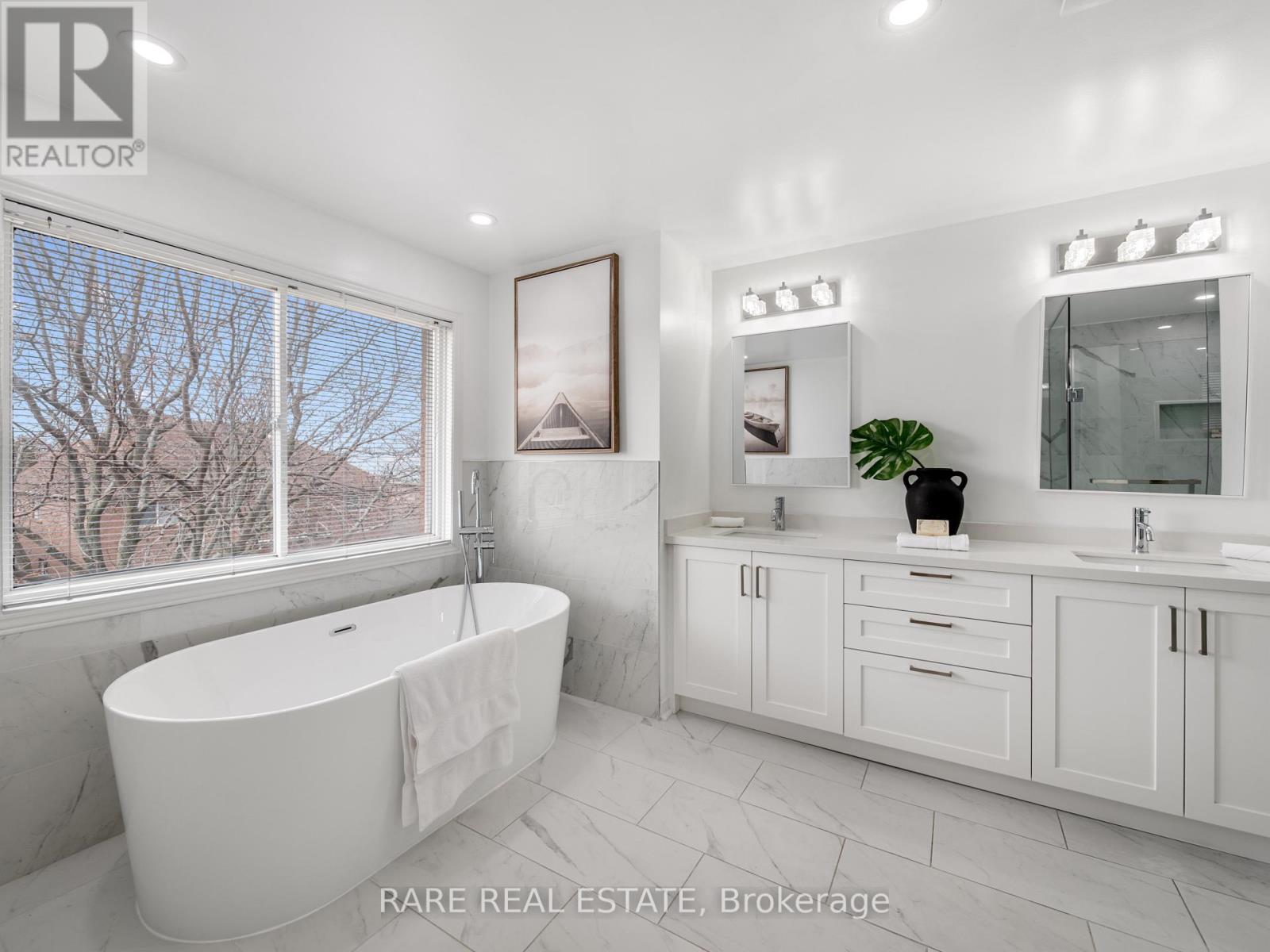 5850 Fieldon Road, Mississauga, Ontario  L5M 5K3 - Photo 40 - W12919988