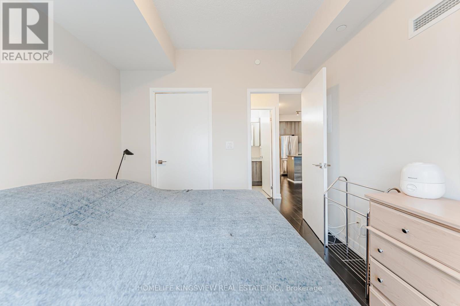 2609 - 4011 Brickstone Mews, Mississauga, Ontario  L5B 0J7 - Photo 24 - W12920004