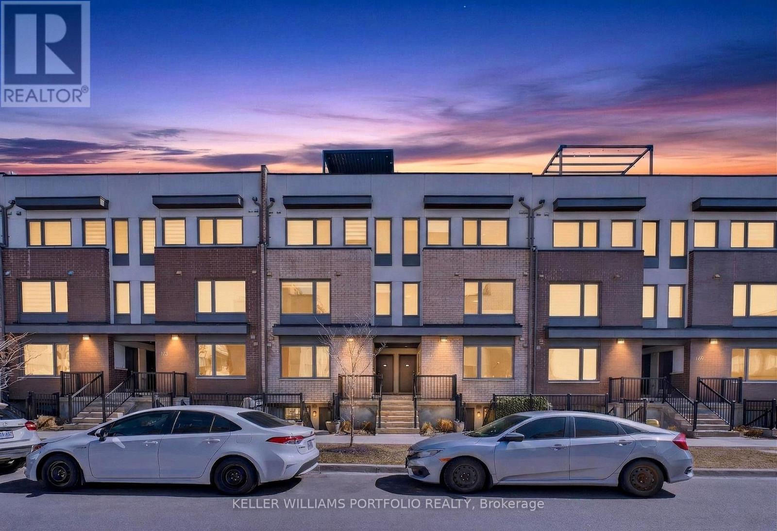 7 - 171 William Duncan Road, Toronto, Ontario  M3K 0B7 - Photo 2 - W12920024