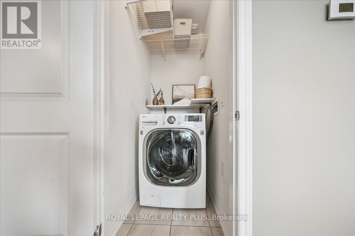 311 - 2370 Khalsa Gate, Oakville, Ontario  L6M 1P5 - Photo 19 - W12920062