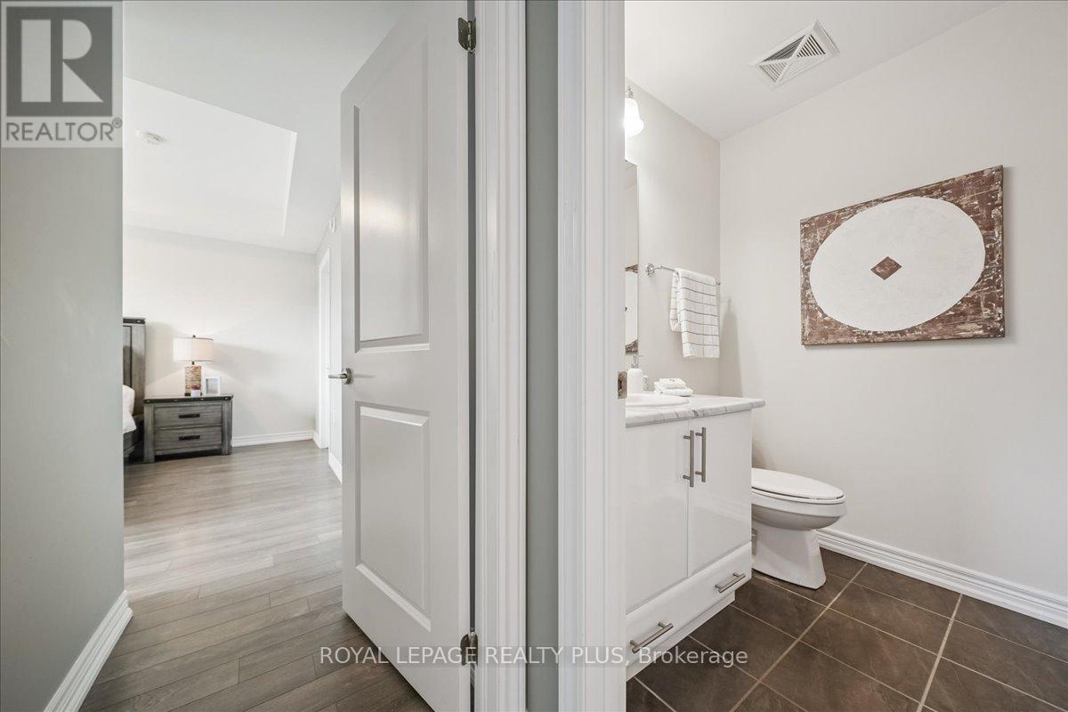 311 - 2370 Khalsa Gate, Oakville, Ontario  L6M 1P5 - Photo 24 - W12920062