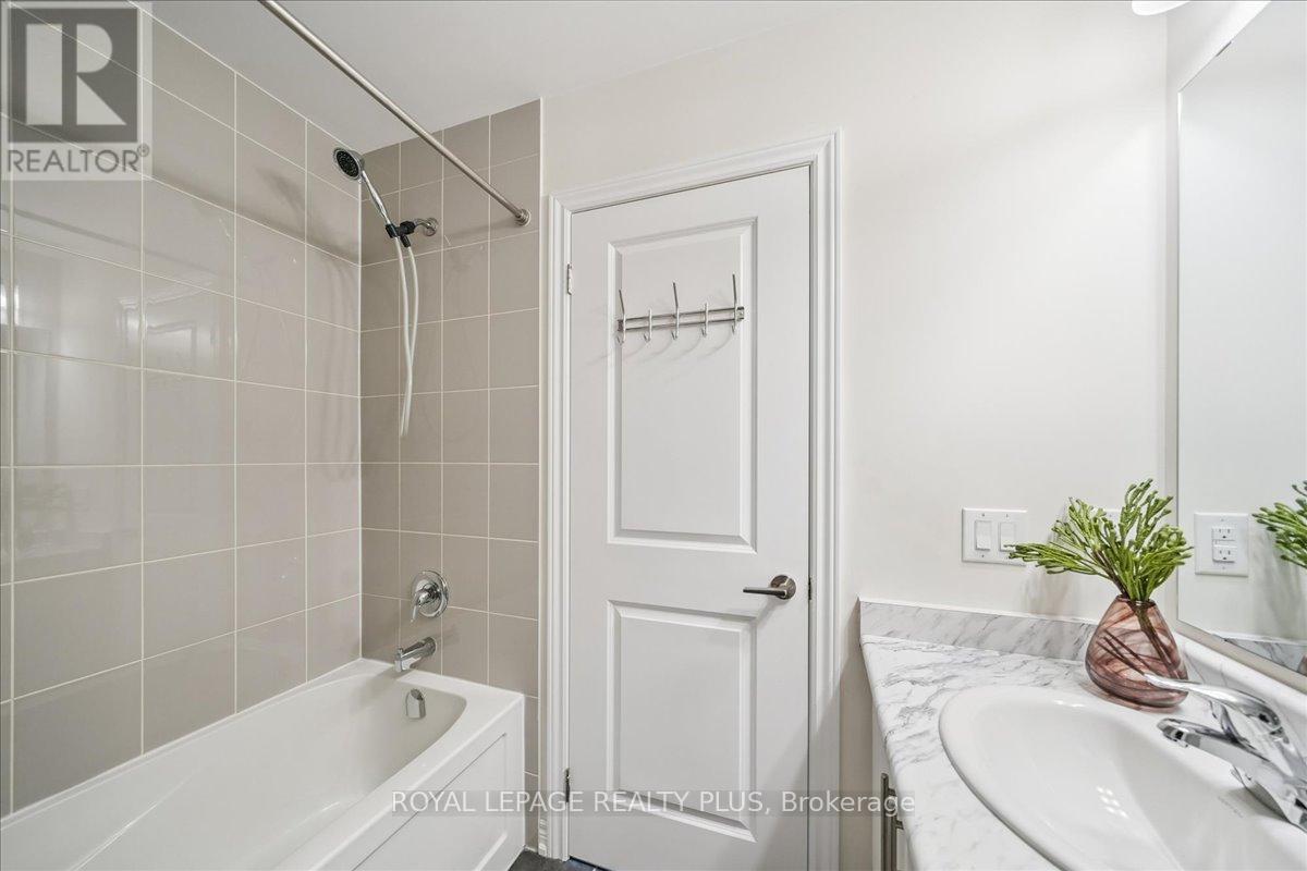 311 - 2370 Khalsa Gate, Oakville, Ontario  L6M 1P5 - Photo 26 - W12920062