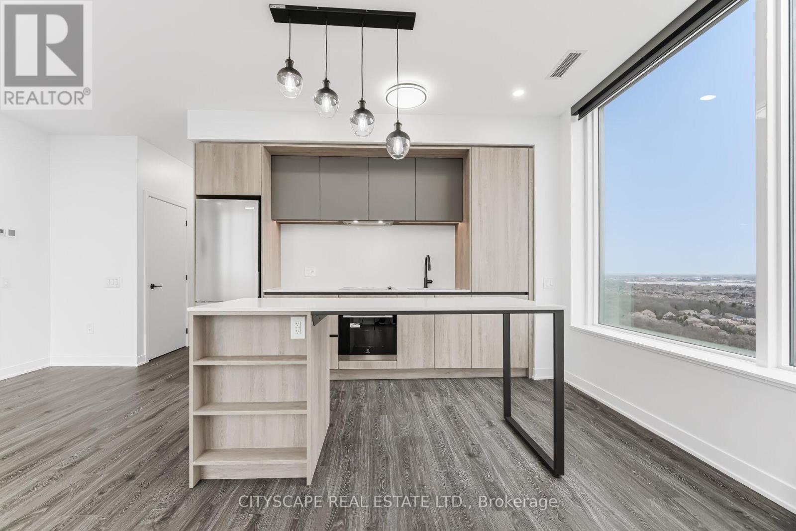 2711 - 2495 Eglinton Avenue W, Mississauga, Ontario  L5M 2T2 - Photo 18 - W12920076