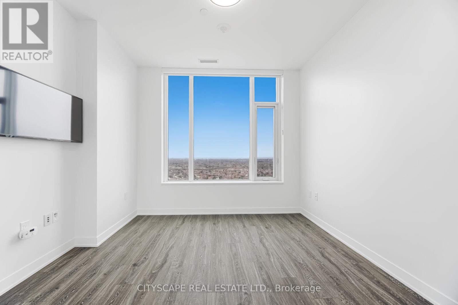 2711 - 2495 Eglinton Avenue W, Mississauga, Ontario  L5M 2T2 - Photo 22 - W12920076