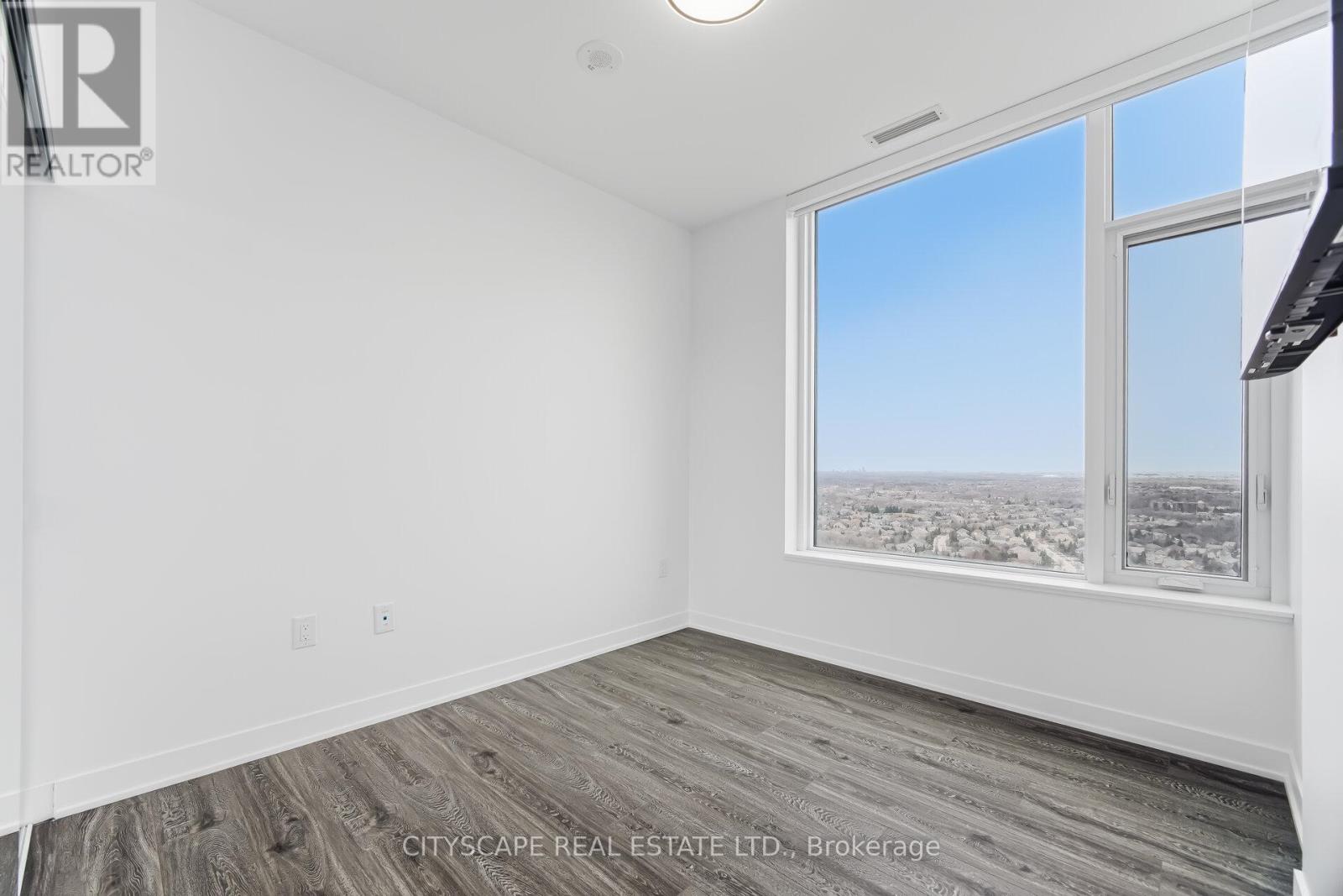 2711 - 2495 Eglinton Avenue W, Mississauga, Ontario  L5M 2T2 - Photo 26 - W12920076