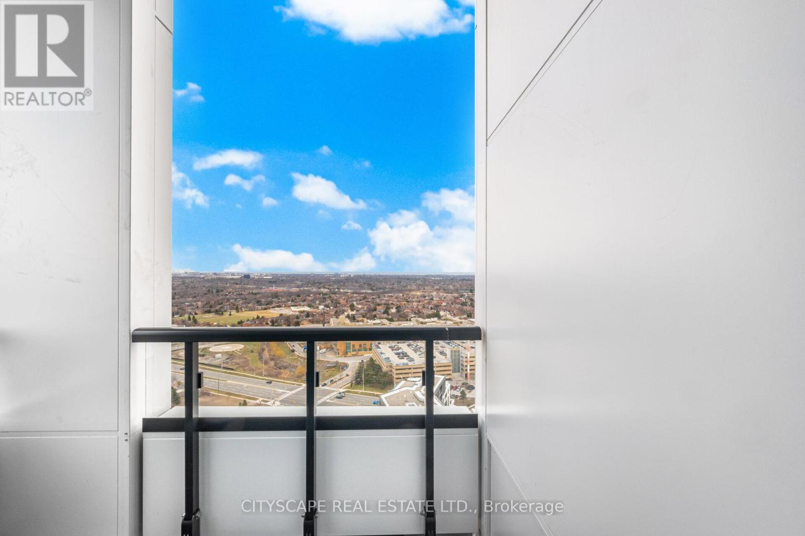 2711 - 2495 Eglinton Avenue W, Mississauga, Ontario  L5M 2T2 - Photo 31 - W12920076