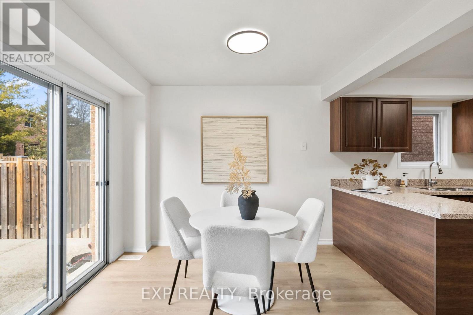 3365 Nutcracker Drive, Mississauga, Ontario  L5N 6E6 - Photo 10 - W12920086