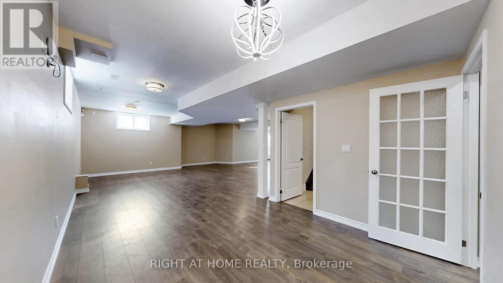 3414 Joan Drive, Mississauga, Ontario  L5B 1T5 - Photo 34 - W12920090