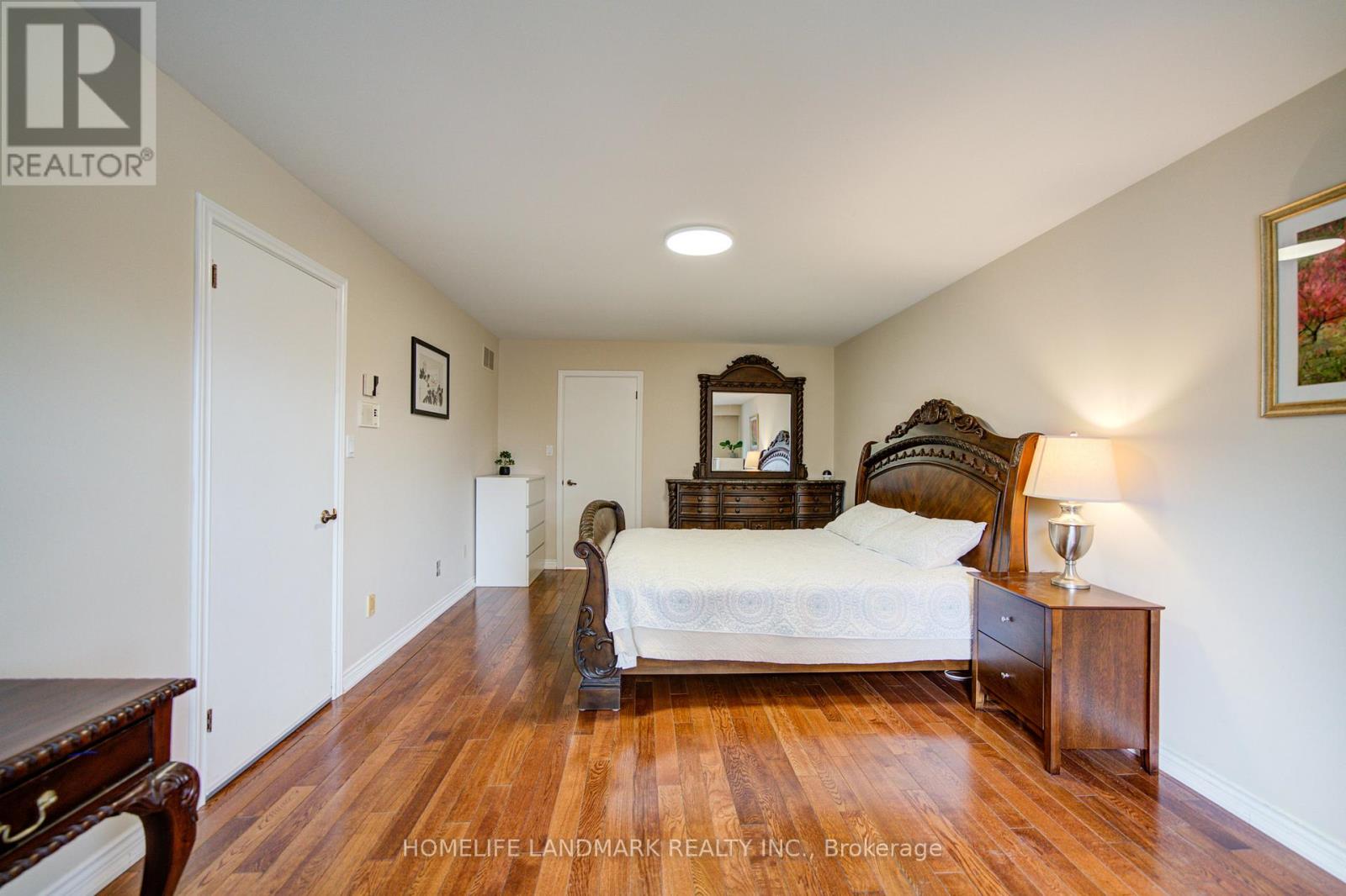 4303 Bridlepath Trail, Mississauga, Ontario  L5L 3K3 - Photo 37 - W12920102