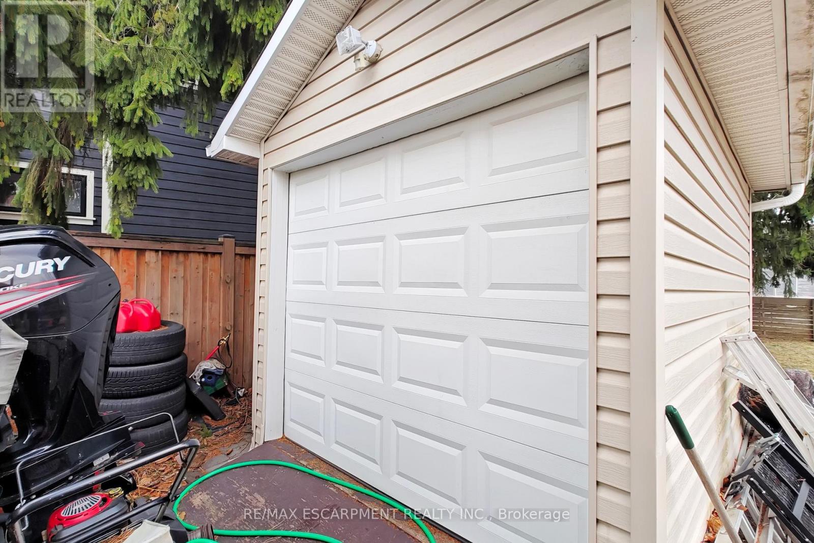 541 Wingrove Crescent, Oakville, Ontario  L6L 4R7 - Photo 36 - W12920112