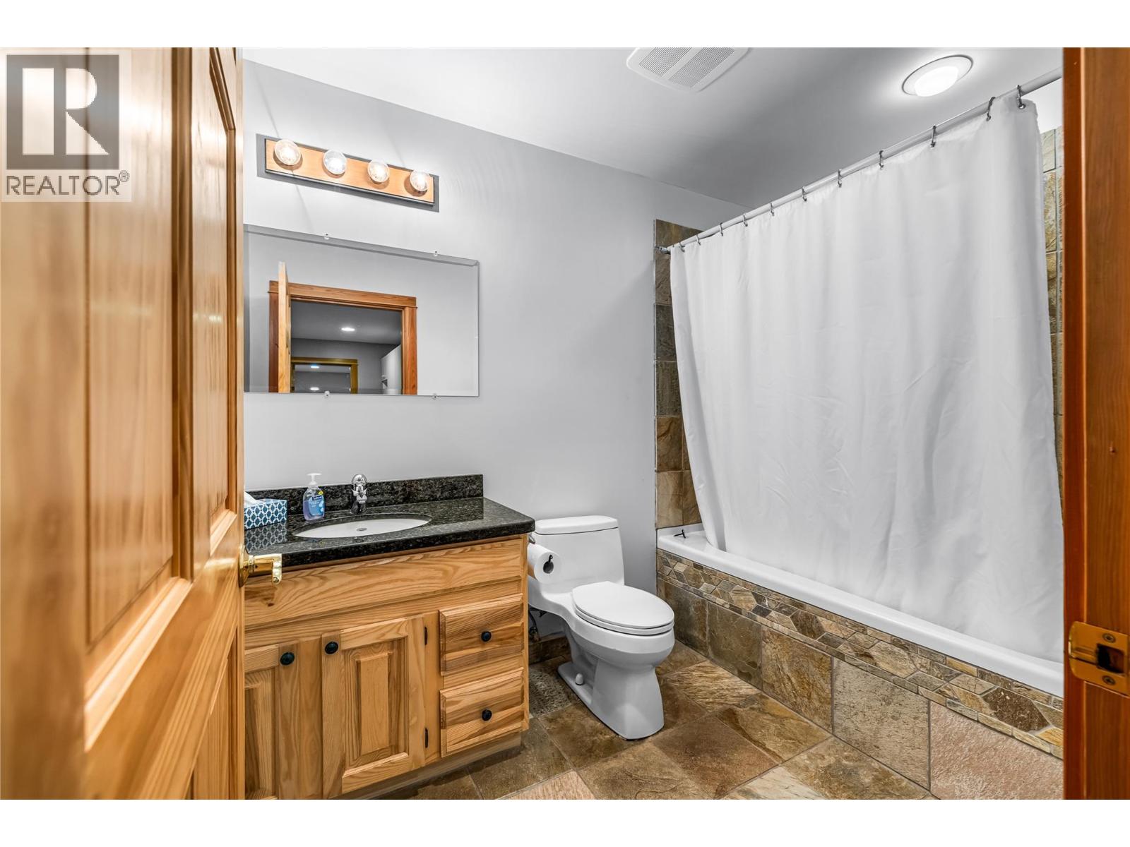 129 Boulder Beach Road, Kootenay Bay, British Columbia V0B 1X0 - Photo 48 - 10376425