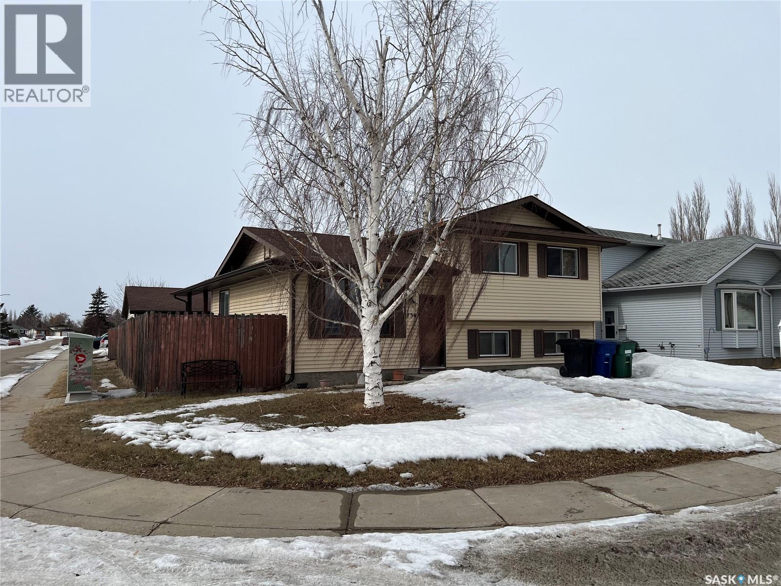 734 Sherry WAY, Saskatoon, Saskatchewan