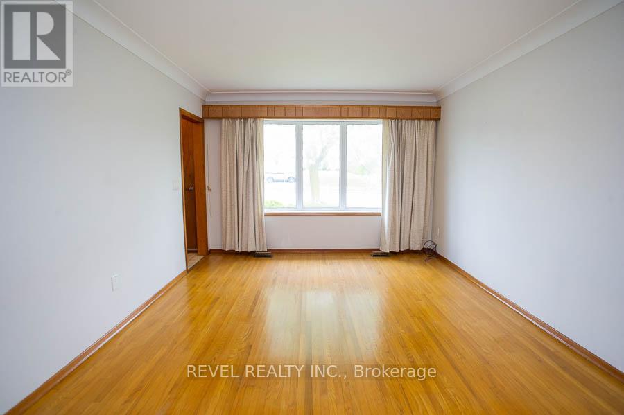 120 Henry Street, Brantford, Ontario  N3S 5C7 - Photo 4 - X12920012