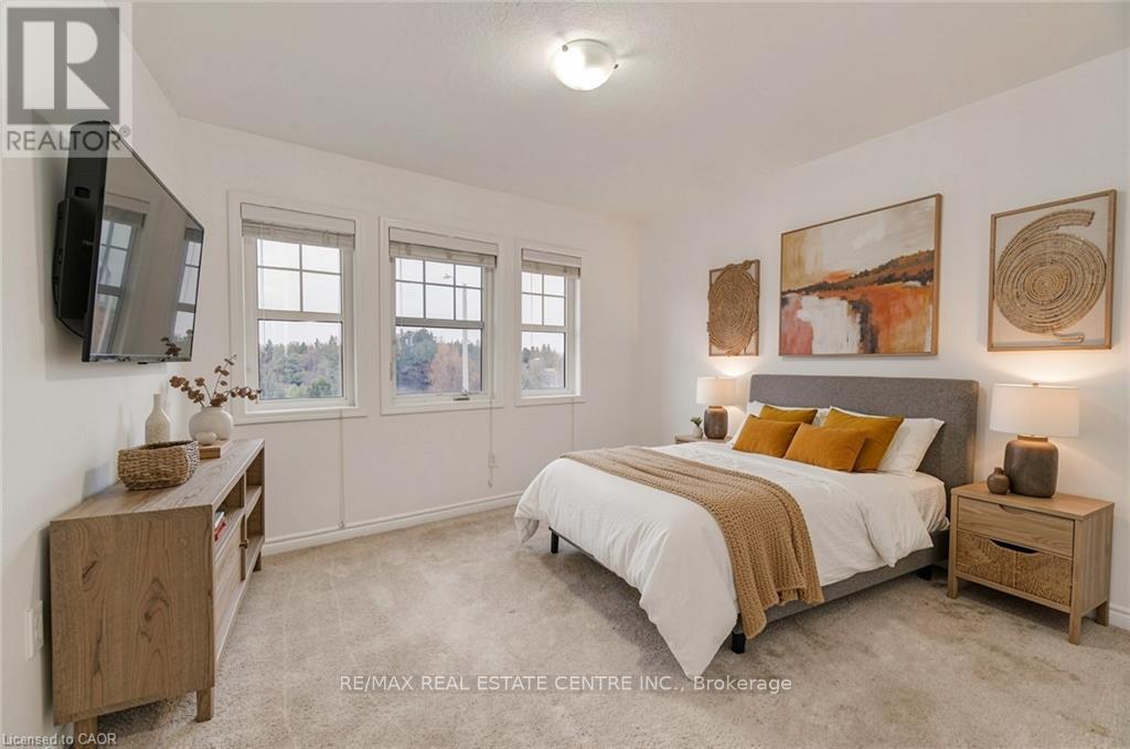 11 Compass Trail, Cambridge, Ontario  N3E 0B7 - Photo 32 - X12920044