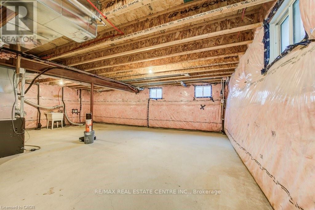 11 Compass Trail, Cambridge, Ontario  N3E 0B7 - Photo 40 - X12920044