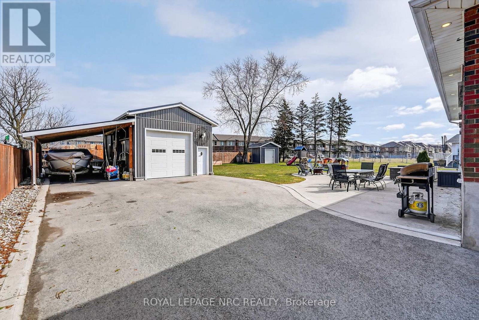 171 Morgan Avenue, West Lincoln, Ontario  L0R 2A0 - Photo 3 - X12920046