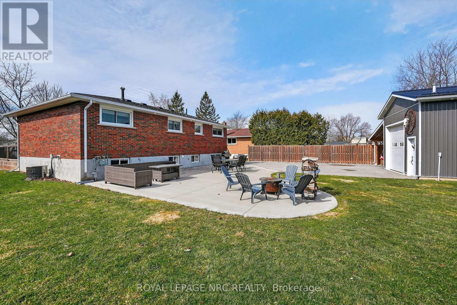 171 Morgan Avenue, West Lincoln, Ontario  L0R 2A0 - Photo 6 - X12920046