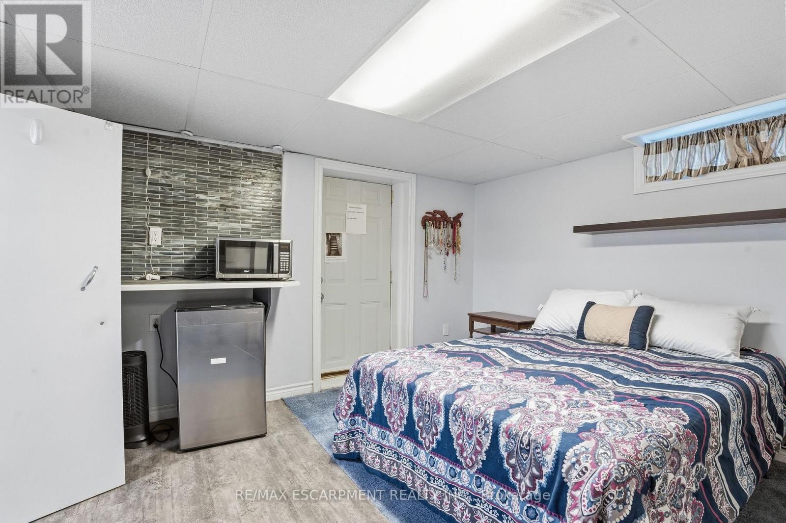 77 Arcade Crescent, Hamilton, Ontario  L9C 3J1 - Photo 32 - X12920056