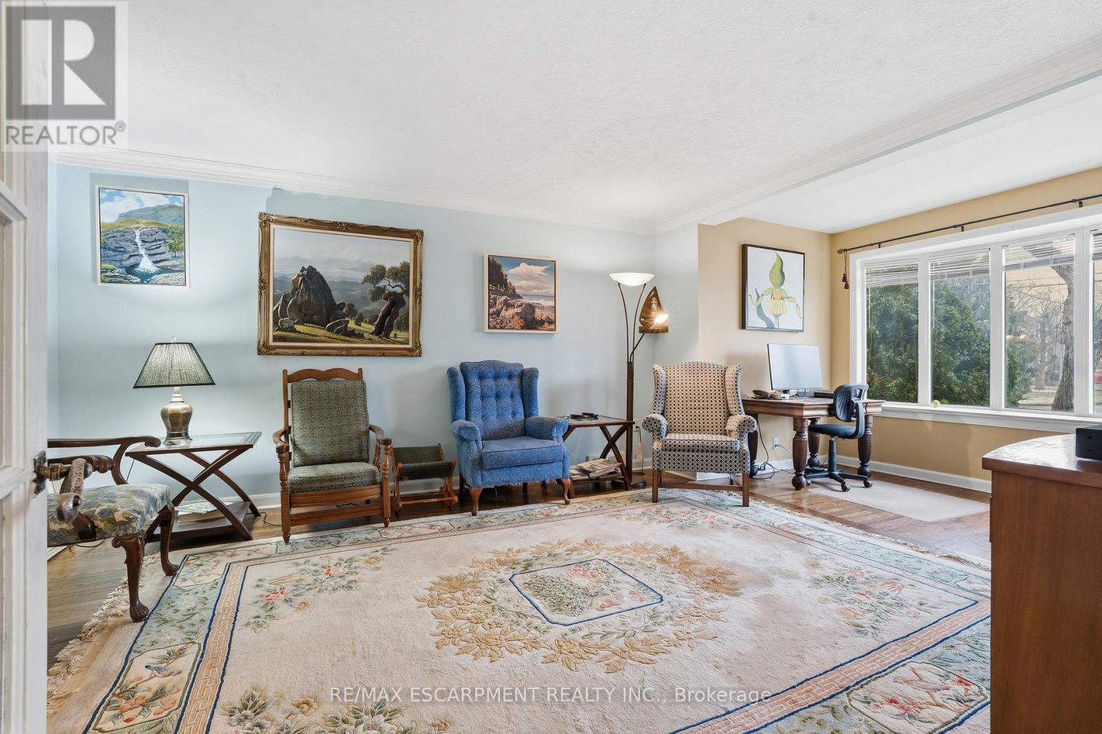 77 Arcade Crescent, Hamilton, Ontario  L9C 3J1 - Photo 8 - X12920056