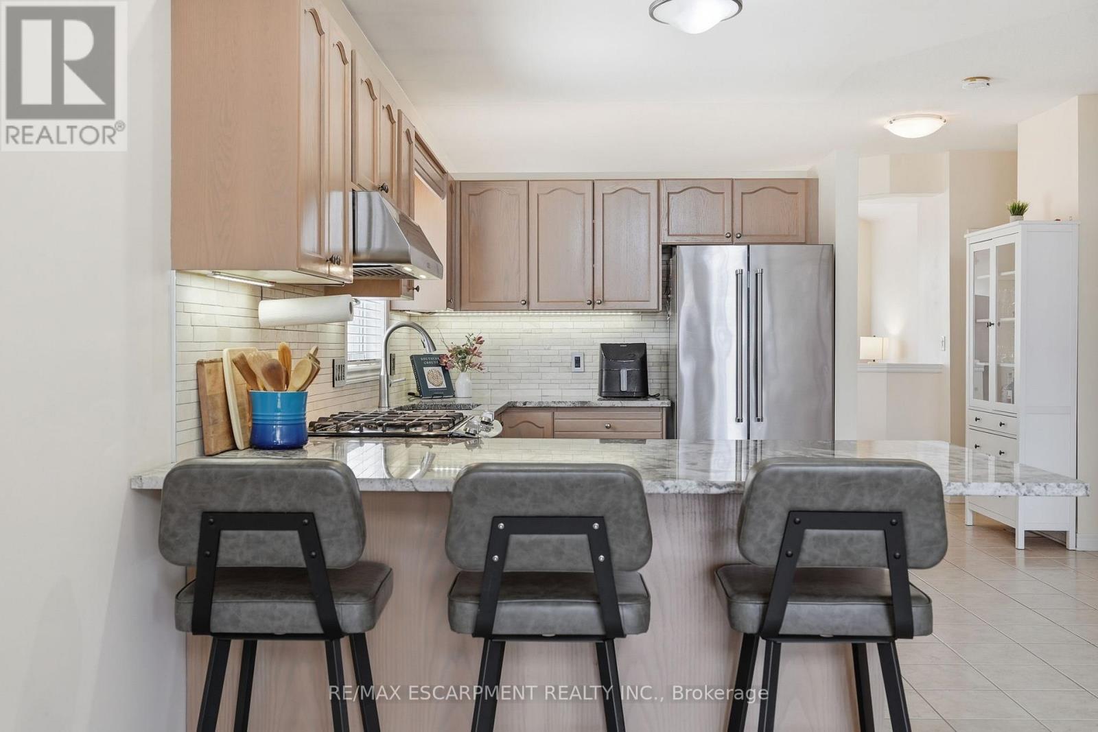 4055 Ashby Drive, Lincoln, Ontario  L3J 0G6 - Photo 17 - X12920068