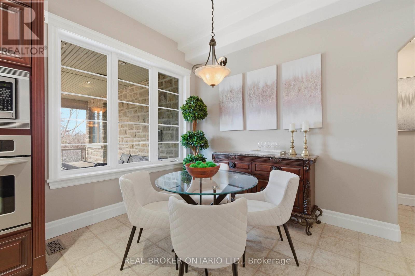 16 Seifert Court, Cambridge, Ontario  N3C 2V4 - Photo 12 - X12920072