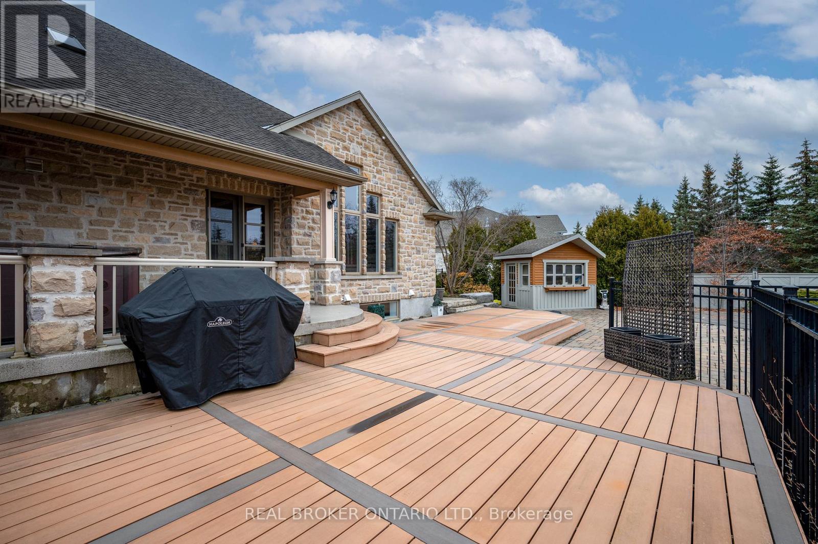 16 Seifert Court, Cambridge, Ontario  N3C 2V4 - Photo 45 - X12920072