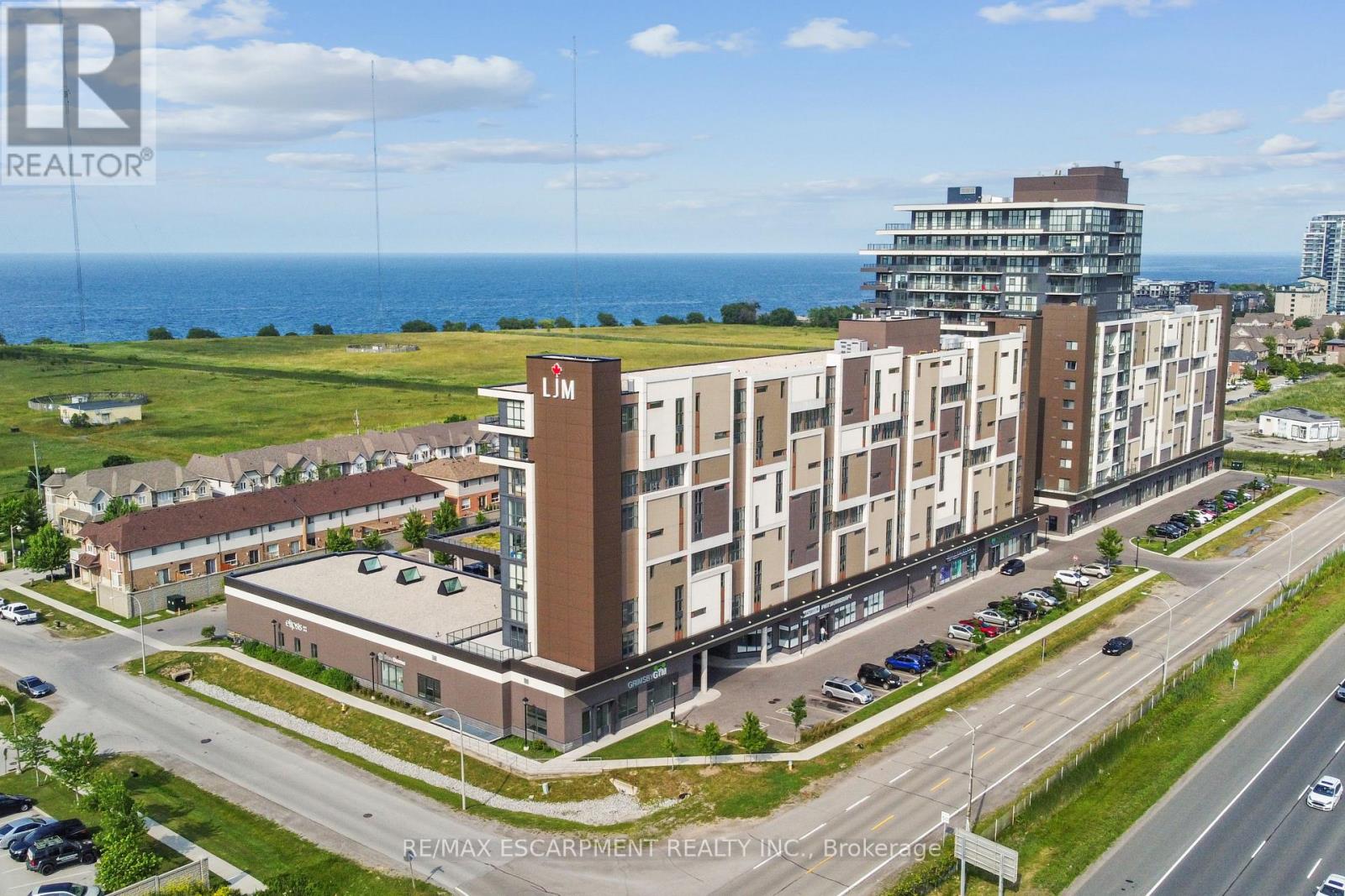 709 - 560 North Service Road, Grimsby, Ontario L3M 0G3 - Photo 36 - X12920082