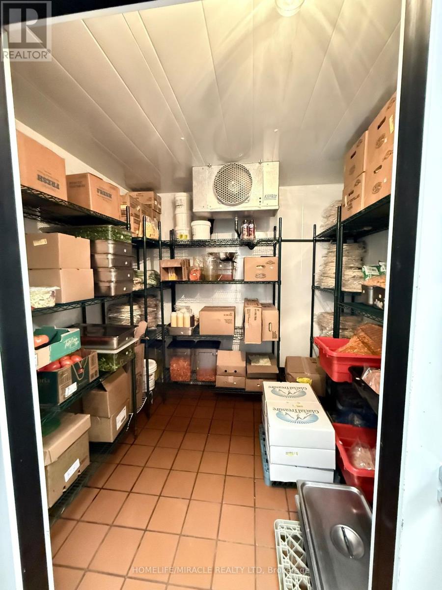 1675 Tenth Line Road, Ottawa, Ontario  K1E 3P6 - Photo 11 - X12920118