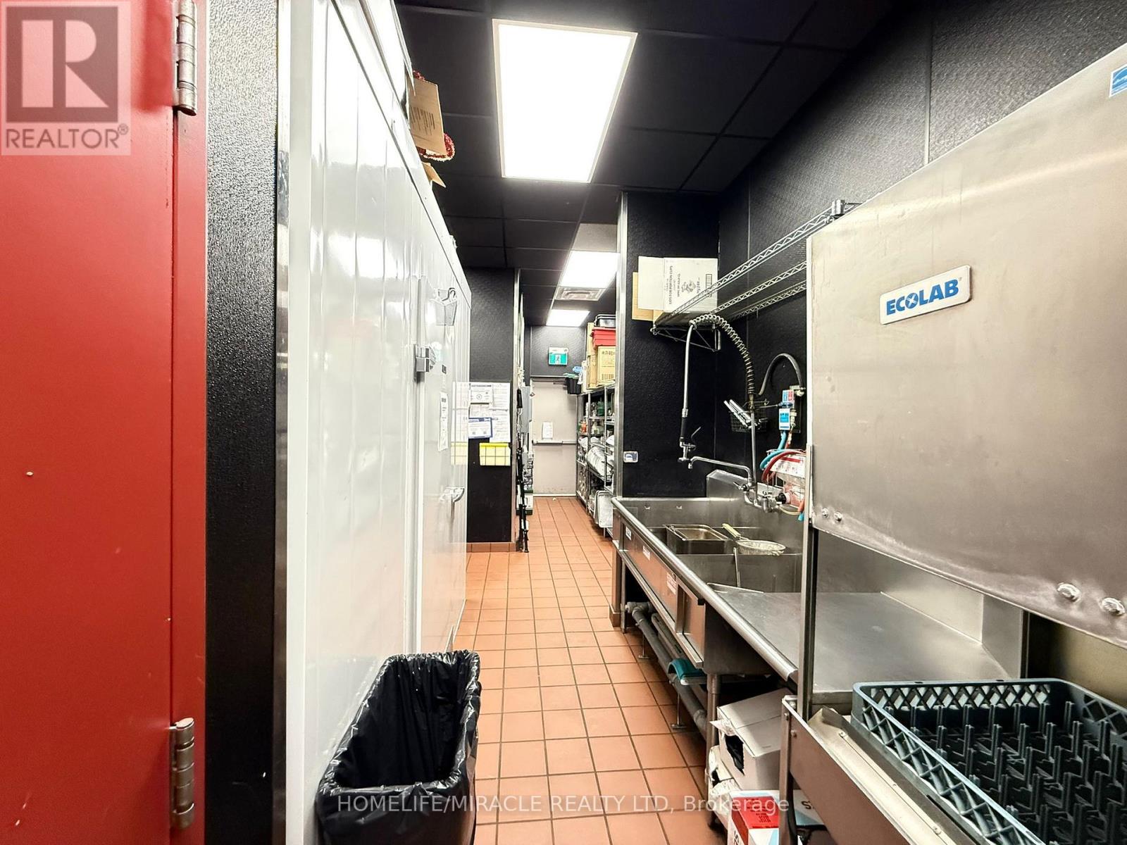 1675 Tenth Line Road, Ottawa, Ontario  K1E 3P6 - Photo 8 - X12920118