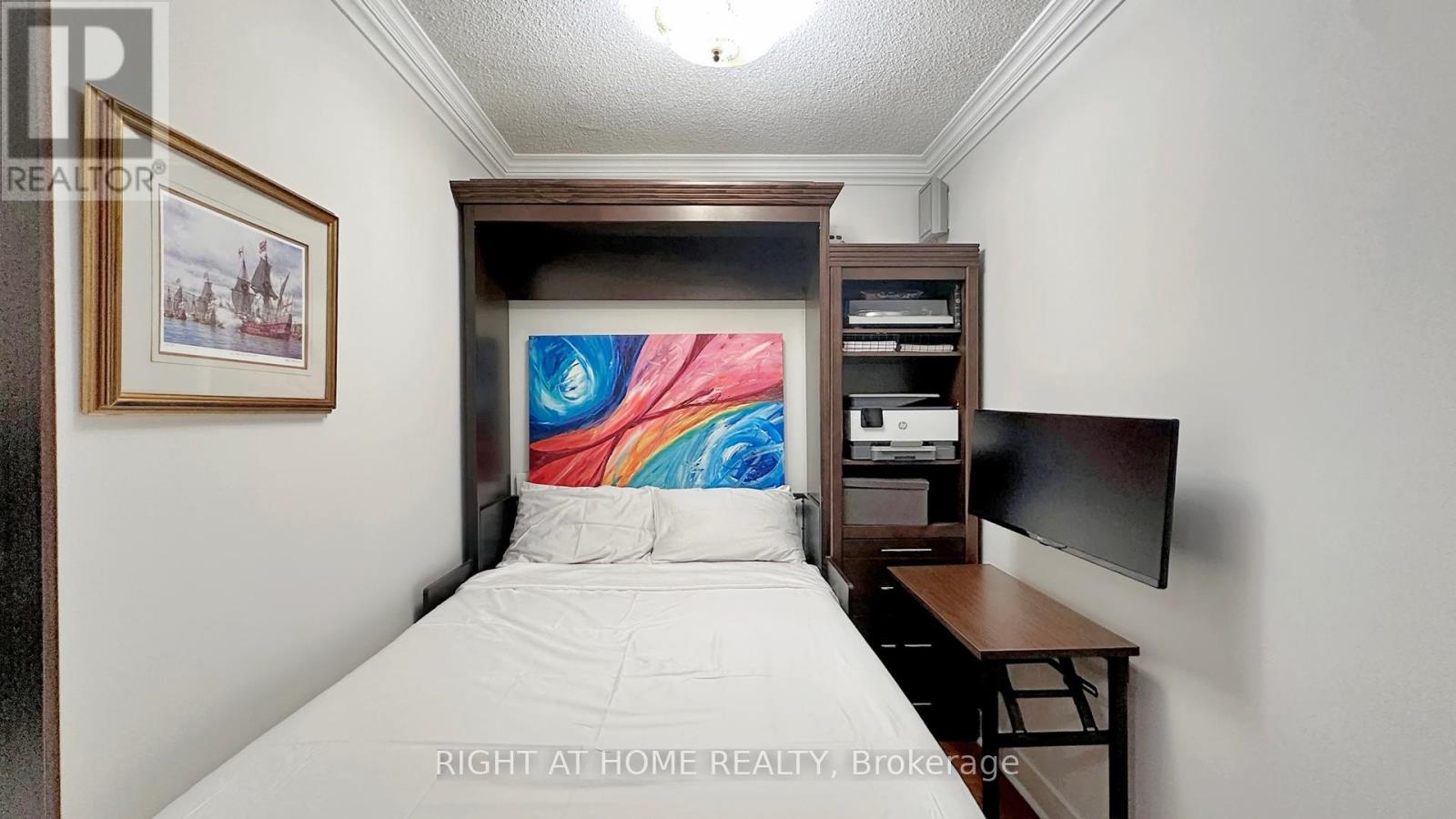 2102 - 5 Mariner Terrace, Toronto, Ontario  M5V 3V6 - Photo 29 - C12919390