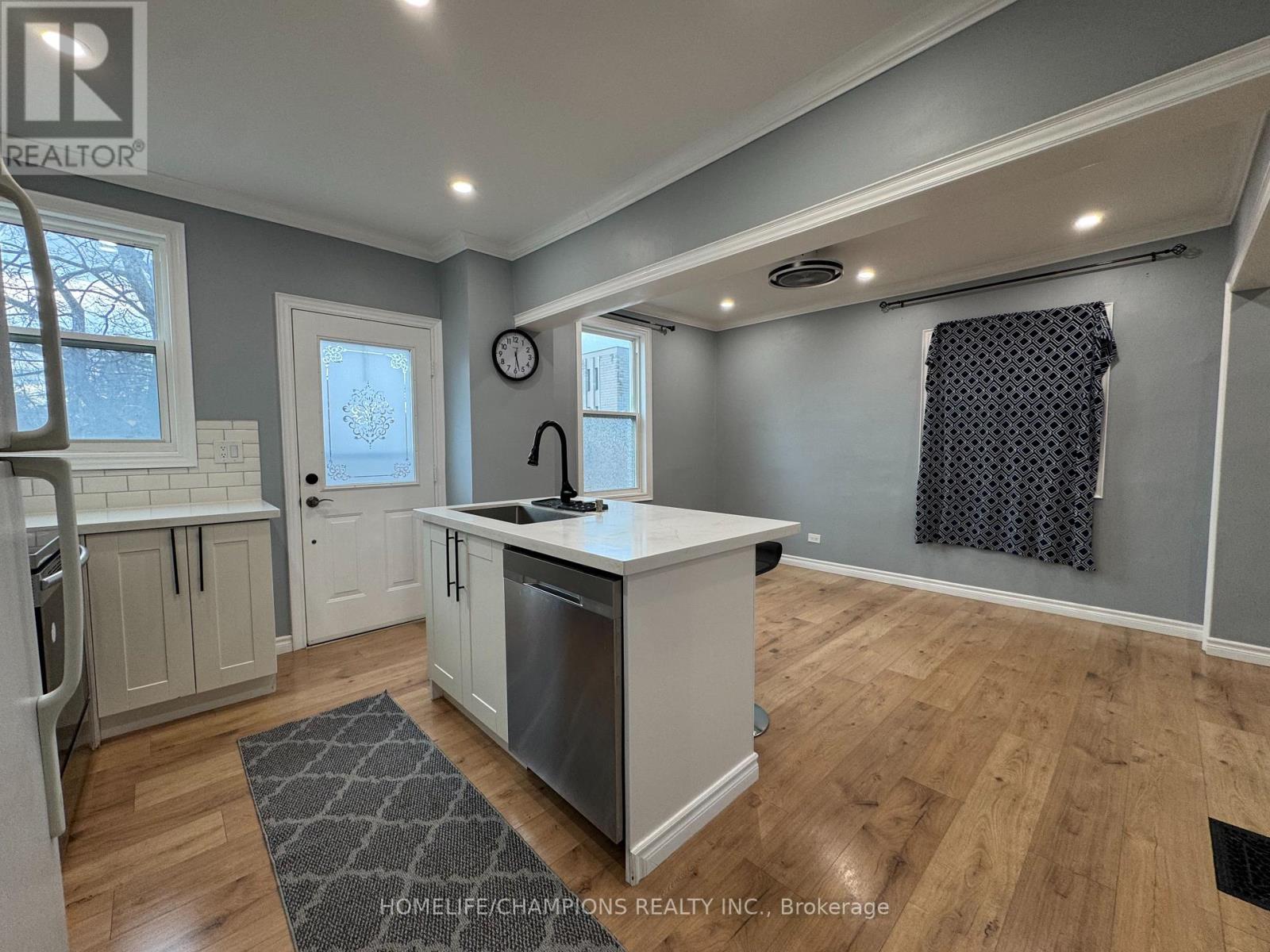 238 Dearborn Avenue, Oshawa, Ontario L1G 4Z4 - Photo 7 - E12911300