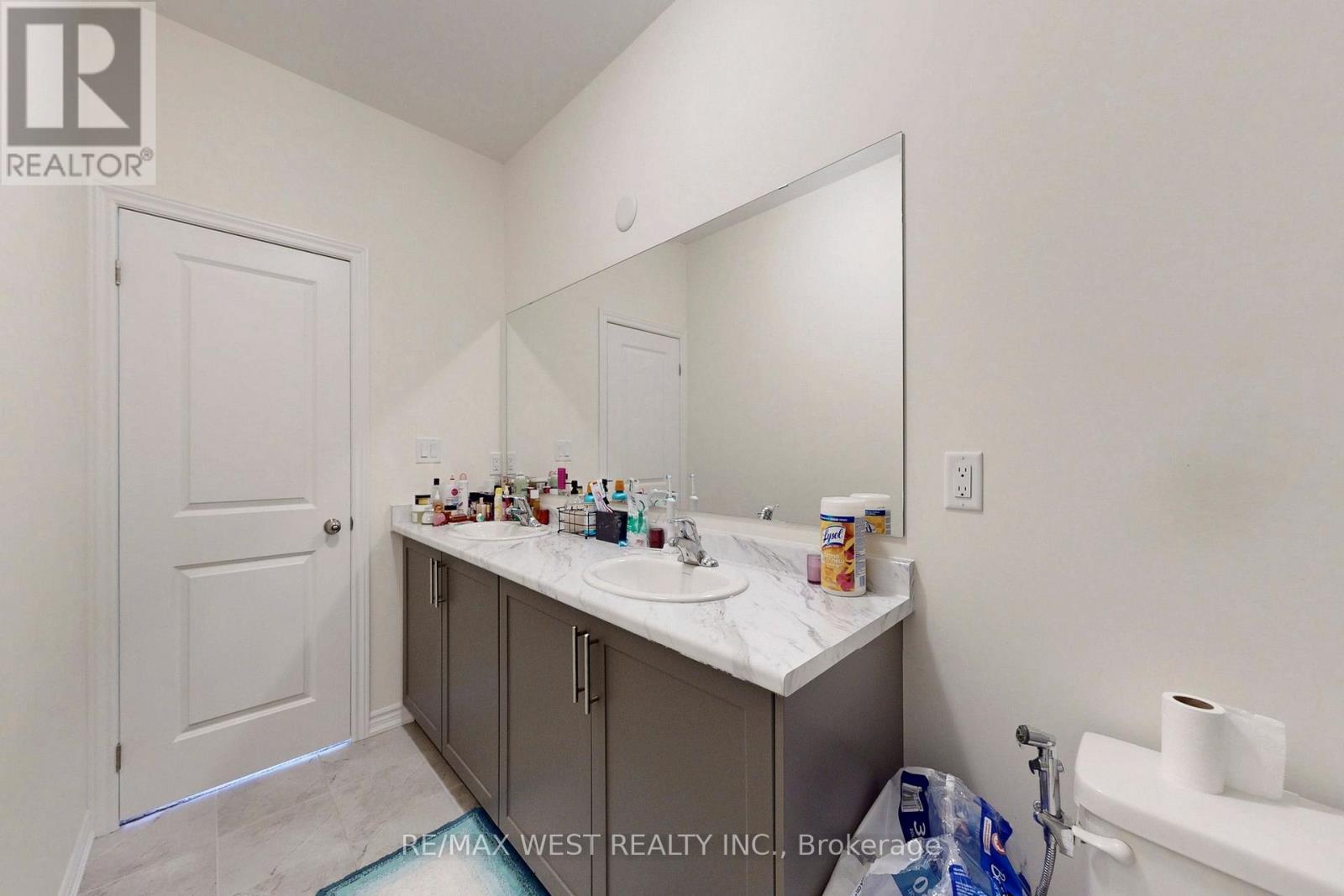 4 Haldimand Street S, Vaughan, Ontario L4H 5J5 - Photo 28 - N12909208