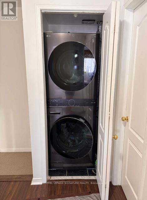 11 - 3055 Elmcreek Road, Mississauga, Ontario  L5B 4J9 - Photo 35 - W12919202