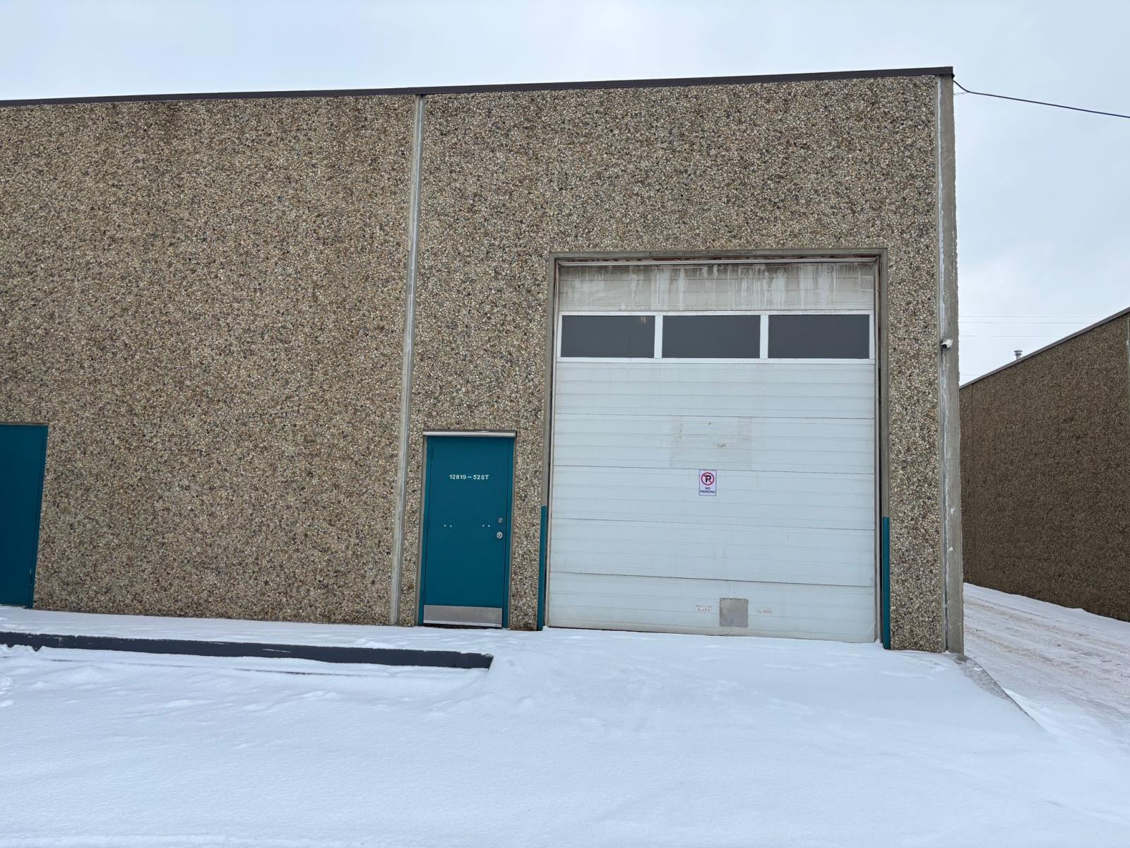 12865  52 Street, Edmonton, Alberta  T5A 3P8 - Photo 4 - 43691257