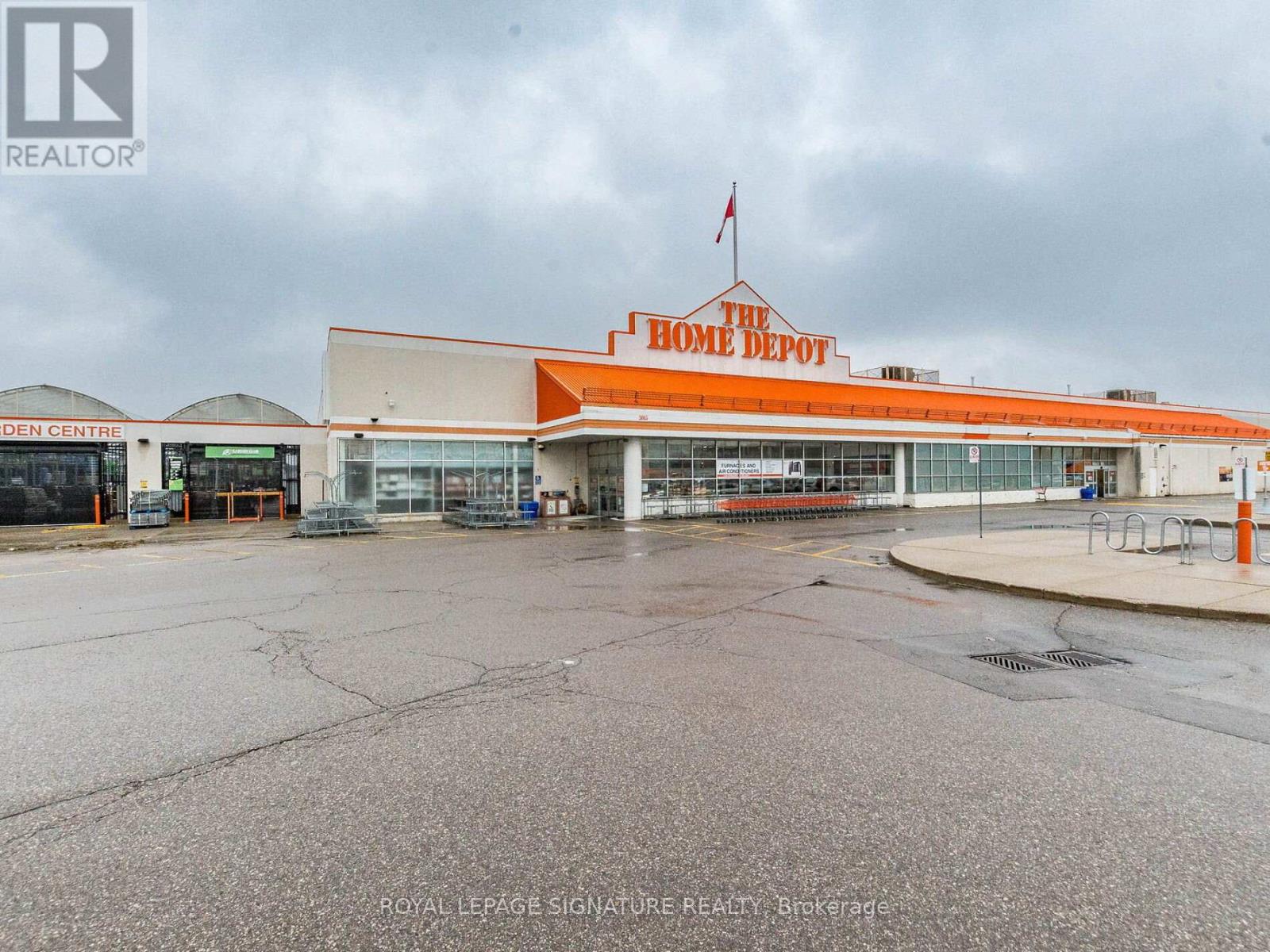 11 - 3055 Elmcreek Road, Mississauga, Ontario  L5B 4J9 - Photo 49 - W12919202