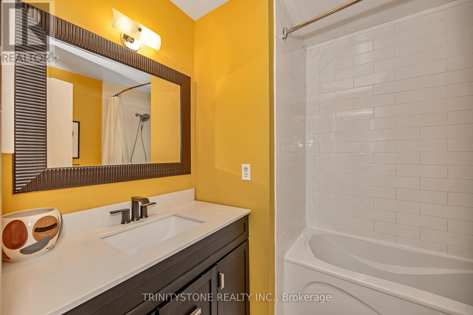 57 - 811 Connaught Avenue, Ottawa, Ontario  K2B 8K3 - Photo 29 - X12899586