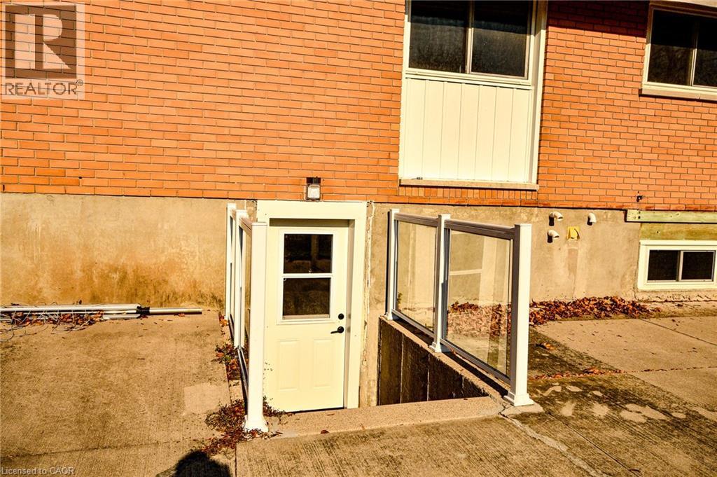 118 Taylor Avenue Unit# B, Cambridge, Ontario  N1R 7J5 - Photo 2 - 40815034